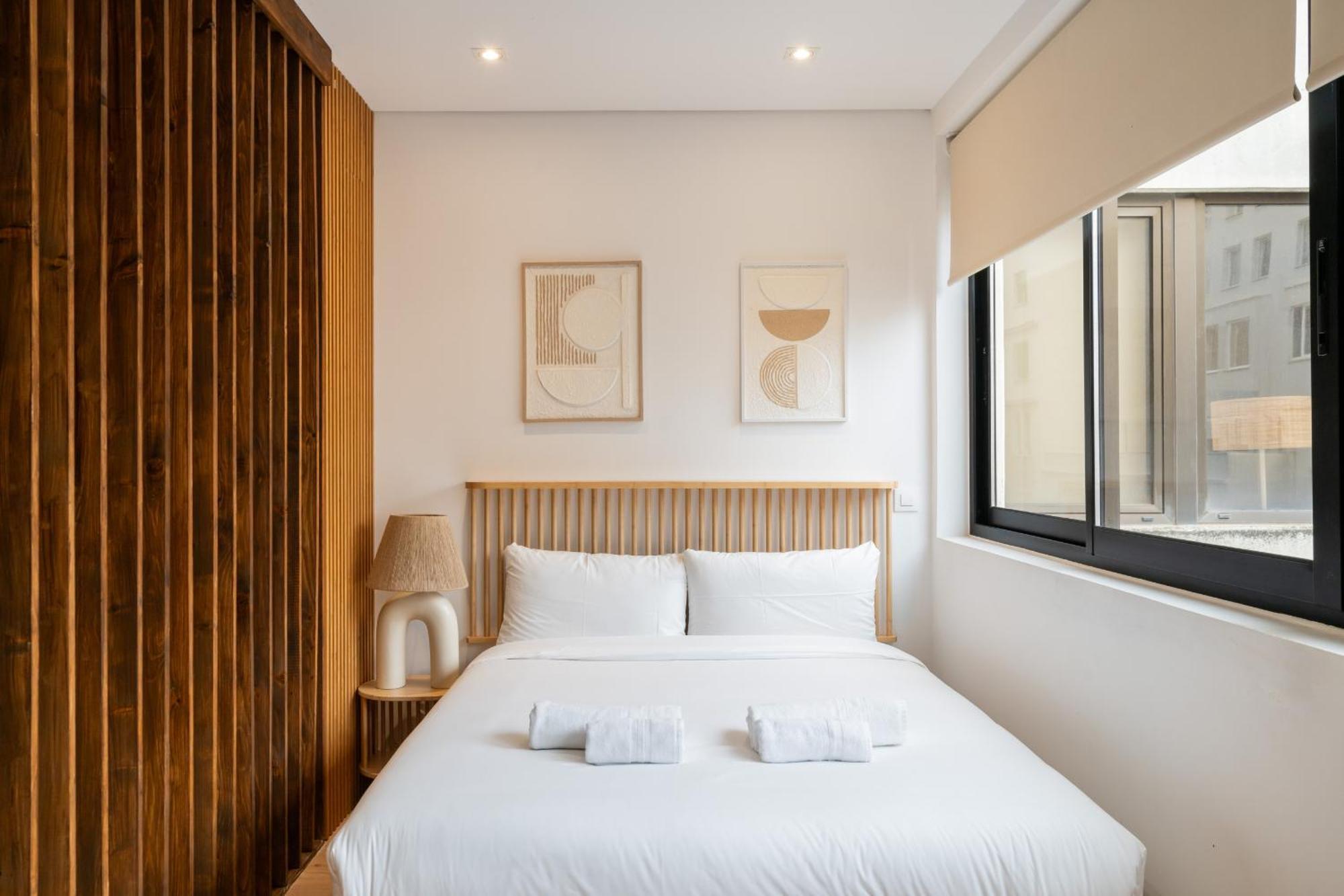 Apartamento Reformado Para 6 Personas En Plena Gran Via Alquiler Temporal Madrid Buitenkant foto